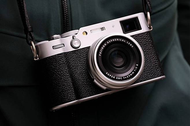후지필름 X100VI는 오는 2월 28일 국내 시장에 정식 출시된다 / 출처=후지필름