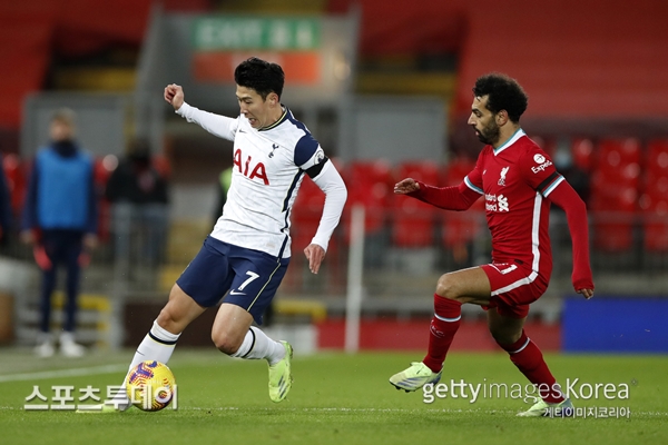 손흥민과 모하메드 살라 / 사진=Gettyimages 제공