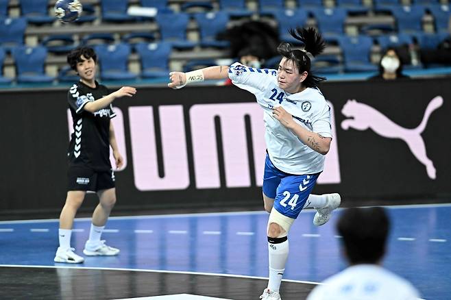 김소라의 슛 [한국핸드볼연맹 제공. 재판매 및 DB 금지]