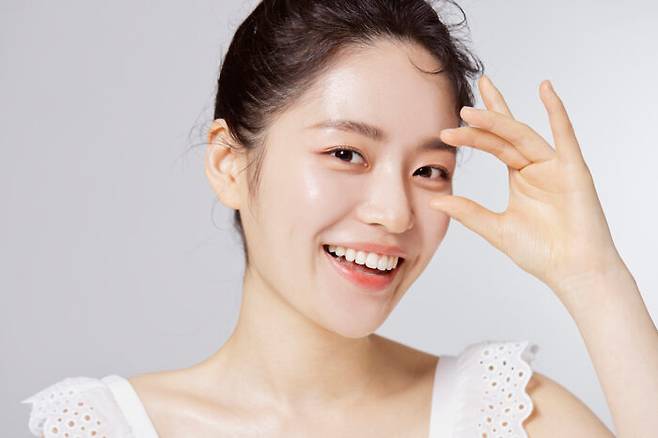 미묘한 표정 변화를 자세히 살펴보면 감정 상태를 파악할 수 있다.[사진=클립아트코리아]