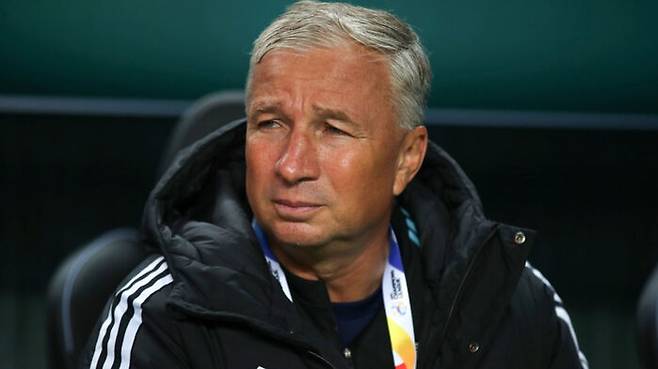 단 페트레스쿠 전북 현대 감독