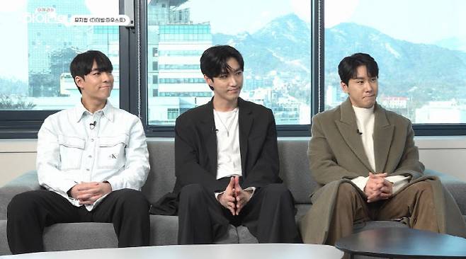 뮤지컬 '더데빌:파우스트' 이데일리TV '이혜라의 아이컨택' 출연 장면. 왼쪽부터 뮤지컬배우 김우성, 김준영, 조형균. (사진=이데일리TV)