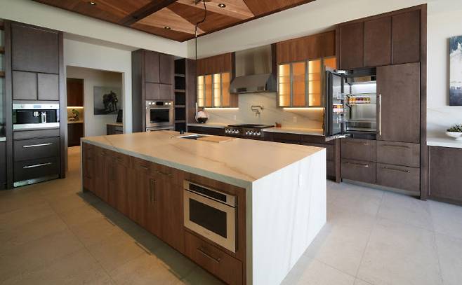 더 뉴 아메리칸 홈(TNAH; The New American Home)주방에 전시된 LG전자 초프리미엄 가전 (사진=LG전자)