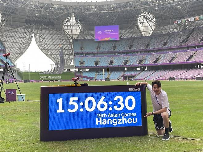 KBS 육상 해설위원으로 2023년 항저우 아시안게임을 찾은 김건우의 모습. 김건우 제공