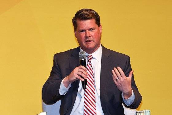 '중앙일보-CSIS 포럼 2024'가 4일 서울 중구 신라호텔 다이너스티홀에서 열렸다. 이날 한미동맹과 2024년 미국 대선을 주제로한 세션1에서 랜달 슈라이버 전 미 국방부 인도태평양 안보담당 차관보가 발언하고 있다. 김종호 기자