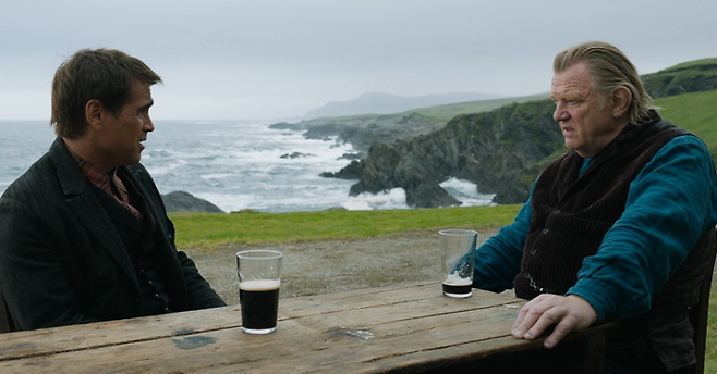 파우릭(왼쪽)은 어느 날 가장 친한 친구인 콜름이 절교 선언을 하자 당황한다. [사진 제공=월트디즈니컴퍼니코리아]