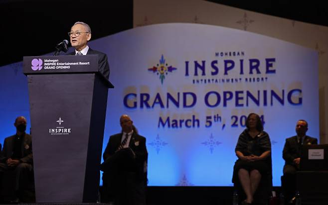 유인촌 문화체육관광부 장관이 5일 인천 영종도 인스파이어 리조트 개장식에 참석해 축사를 하고 있다. (사진=문체부)