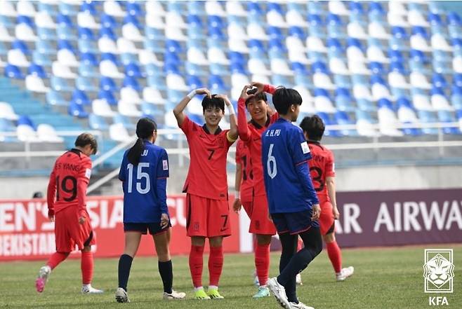 골 세리머니하는 전유경(7) [대한축구협회 제공. 재판매 및 DB 금지]