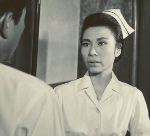 영화 ‘마의 계단’(1964)에서 간호장을 연기한 배우 정애란 ⓒ사진 출처=네이버 블로그 cjs2136