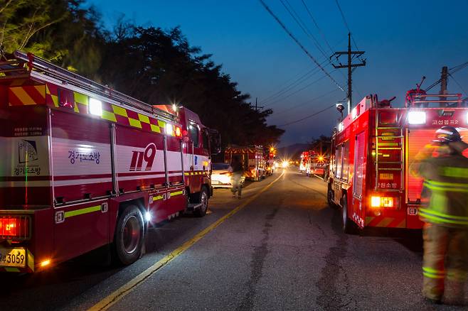 베란다에서 흡연하다 물건에 불이 옮겨붙어 화재가 발생했다. 사진은 기사와 무관함. /사진= 이미지투데이