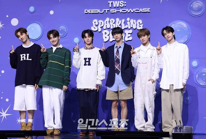 그룹 TWS(투어스) 영재, 지훈, 한진, 도훈 경민, 신유. (사진=서병수 기자 qudtn@edaily.co.kr)