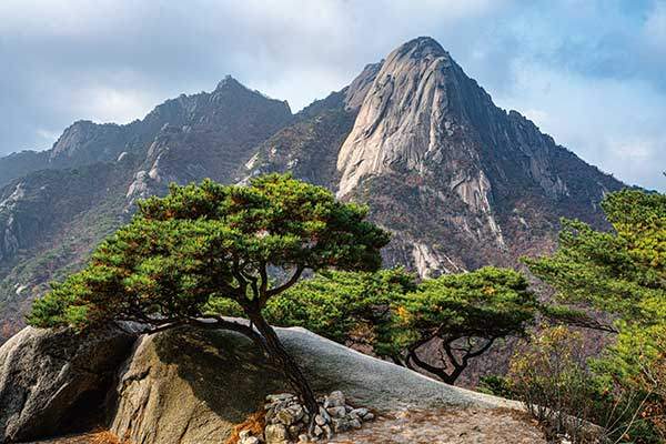 북한산 백운대의 전위봉, 인수봉