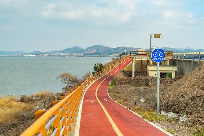 천수만 자전거길 / 사진=한국관광공사