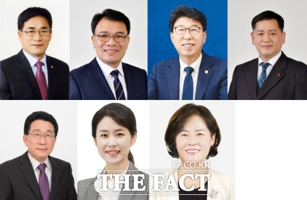 왼쪽 위부터 김정현 위원장, 강인식 부위원장, 손중열, 김길수 위원, 왼쪽 아래 오동환, 이미선, 오창숙 위원. /남원시의회