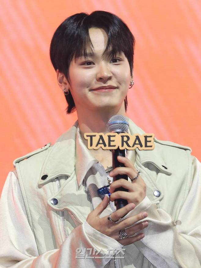 그룹 템페스트 태래가 11일 오후 서울 광진구 예스24라이브홀에서 열린 미니 5집 'TEMPEST Voyage'(템페스트 보야지) 미디어 쇼케이스에 참석해 인사말을 하고 있다. 타이틀곡 '라잇하우스(LIGHTHOUSE)'는 내면의 성장통을 겪으며 더 단단해진 템페스트의 이야기를 고스란히 담았다. 서병수 기자 qudtn@edaily.co.kr /2023.03.11/