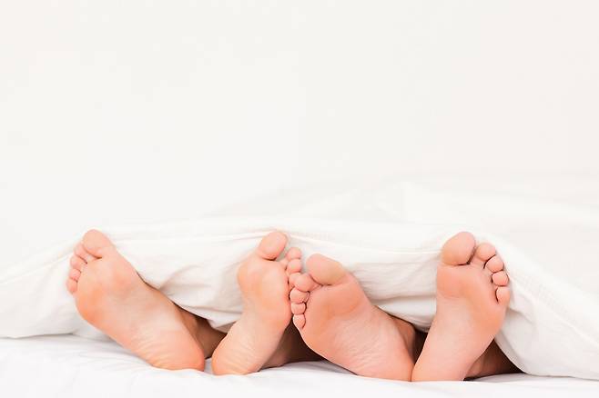 질염이 있을 때 성관계를 하면 세균이 유입되고 전염되면서 여성과 남성 모두에게 난임의 원인이 될 수 있다./사진=클립아트코리아
