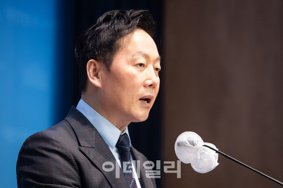 정봉주 더불어민주당 교육연수원장이 지난달 8일 서울 여의도 국회 소통관에서 제22대 총선 서울 강북(을) 출마선언을 하고 있다.(사진=뉴스1)