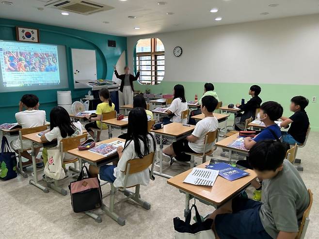 학교 5곳에 '권역별 영어체험센터'를 운영 중이다./사진제공=안양시