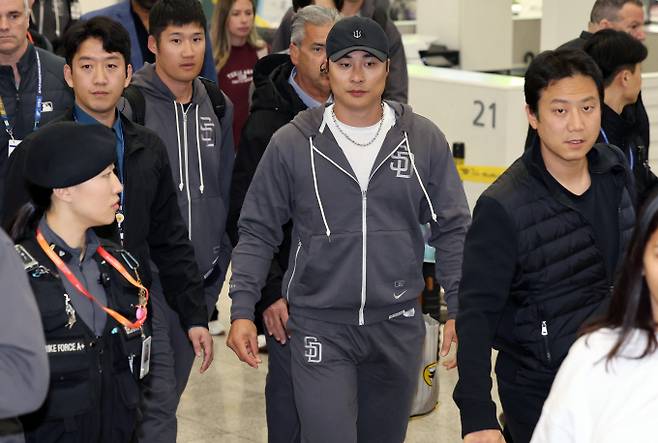 김하성을 포함한 샌디에이고 선수단이 MLB 서울시리즈를 위해 한국에 입국했다.  /사진= 뉴스1