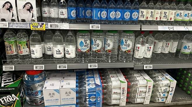 한 대형마트의 담금용 소주 코너/사진=김아름 기자 armijjang@