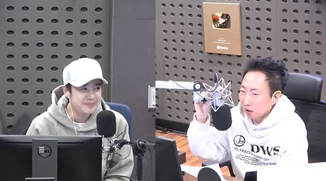 사진=방송인 김태진(왼쪽), 개그맨 박명수/KBS 쿨FM ‘박명수의 라디오쇼’ 캡처