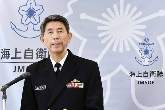 사카이 료 해상자위대 막료장(대장).  일본 방위성 제공