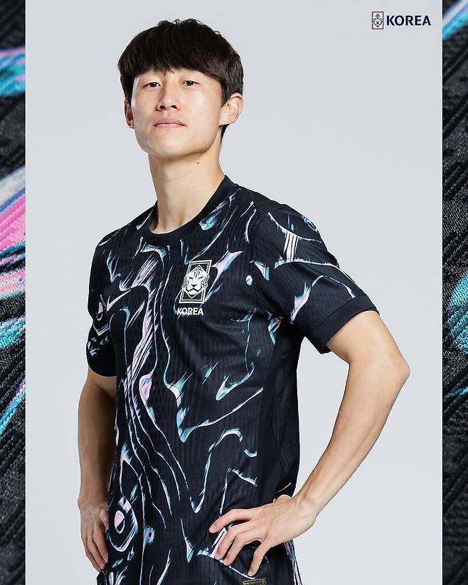 ▲ 19일 나이키는 한국의 전통 예술과 장인정신에서 착안한 디자인을 통해 새로운 세대에게 축구에 대한 빛나는 영감을 불어넣을 예정인 새로운 축구대표팀의 홈, 원정 유니폼을 발표했다. 대한축구협회도 선수들이 착용한 사진을 공개했다. ⓒ 대한축구협회