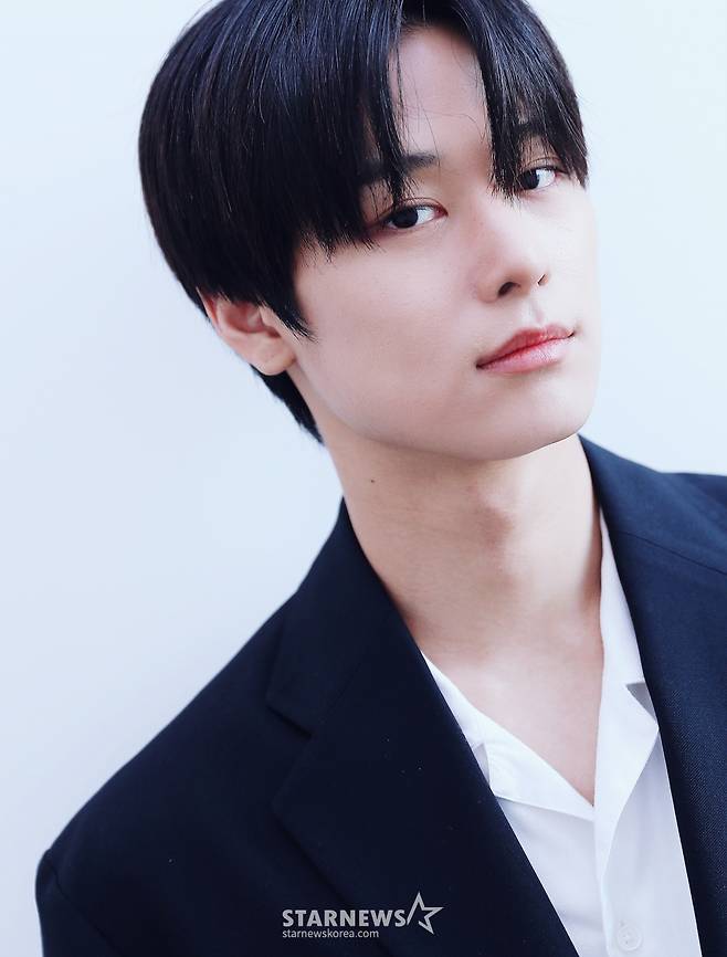 '자체발광' 더보이즈 주연, 여심 킬러[★화보]