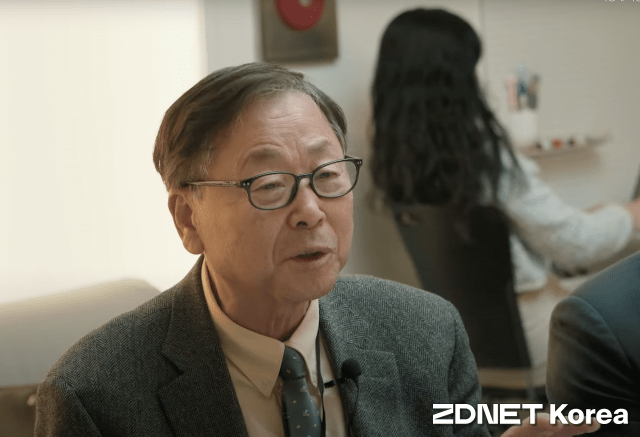 김진형 교수는 AI 안전성을 위해 규제가 좀 강해도 괜찮다고 말했다.