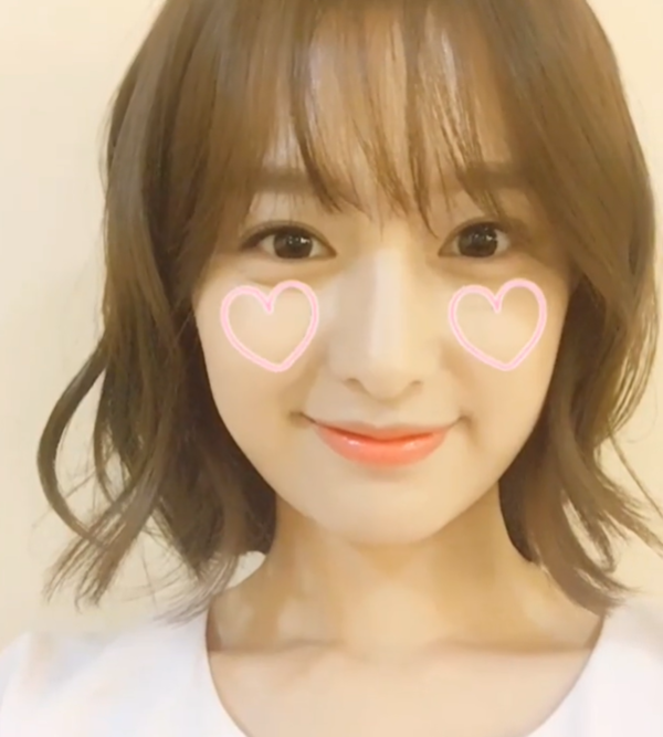 김지원 SNS / 단발 레이어드 컷