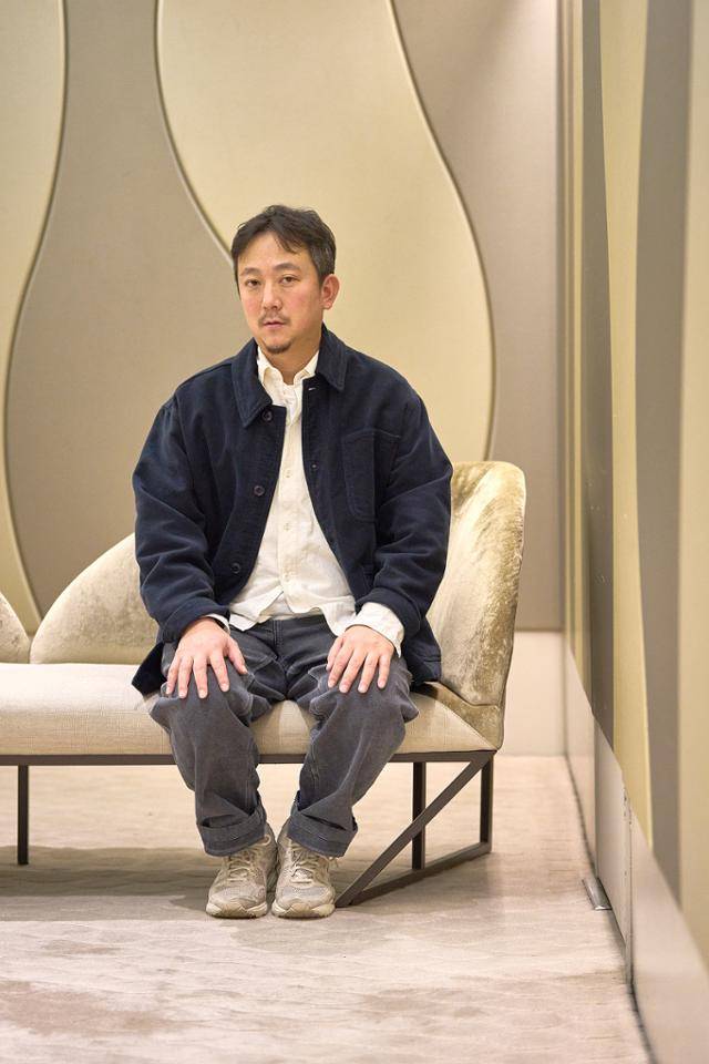 장윤현 감독은 “사무라이 정령 역할에 일본 유명 배우 와타나베 켄을 캐스팅하고 싶었으나 현실적으로 불가능했다”며 “집 근처에서 우연히 배우 김민준을 보고 이미지가 흡사해 출연 제안을 했다”고 말했다. 쇼박스 제공