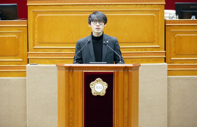 이동훈 의원이 시의회 임시회 5분 자유발언을 하고 있다. 안양시의회 제공