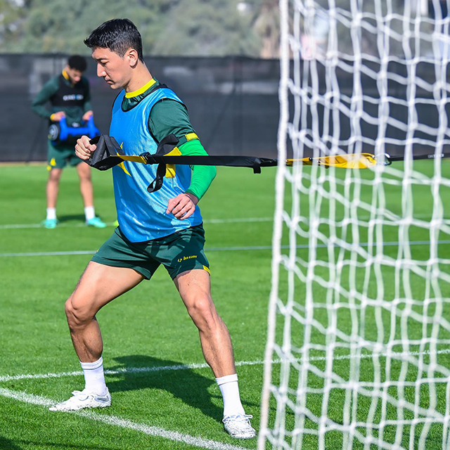 정우영. 사진=칼리즈 공식 SNS