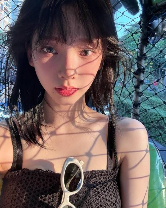 사진: 에스파 카리나 (출처: 카리나 SNS)