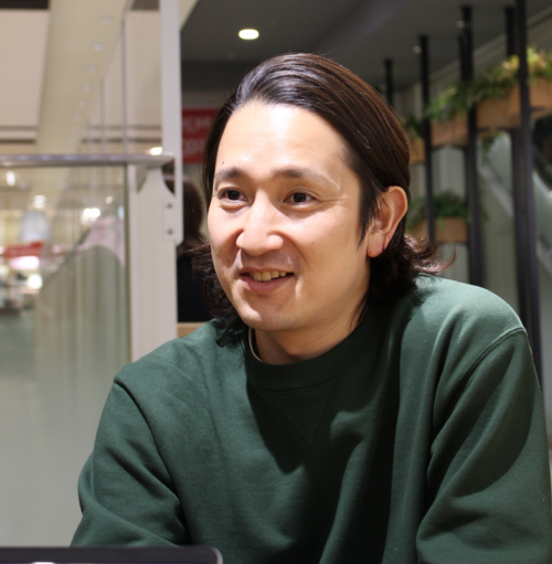 지난 1월 일본 오사카에서 만난 ‘이이다 유키’ 푸드코스메 대표가 인터뷰에 임하고 있는 모습. [김효혜 기자]