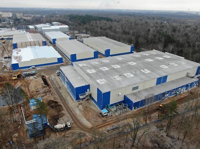 현대코퍼레이션이 투자한 러시아 칼리닌그라드주 HY 오토 솔루션 생산공장. <현대코퍼레이션>