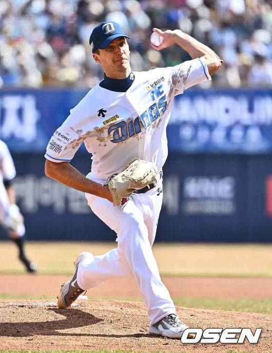 [OSEN=창원, 이석우 기자]NC 다이노스 선발투수 하트가 역투하고 있다. 2024.03.23 / foto0307@osen.co.kr