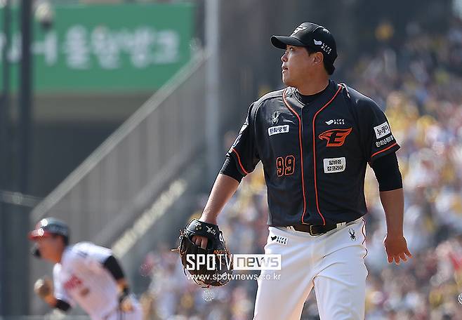 ▲ 한화 이글스 류현진은 다음 등판에서는 좋은 결과까지 얻어 팬들의 응원에 보답하겠다고 다짐했다. ⓒ곽혜미 기자