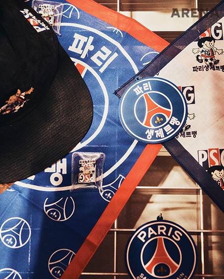 PSG 서울 스토어에서 볼 수 있는 서울 한정판 굿즈들.