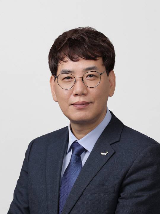 김석현 휴비스 대표. 휴비스 제공.