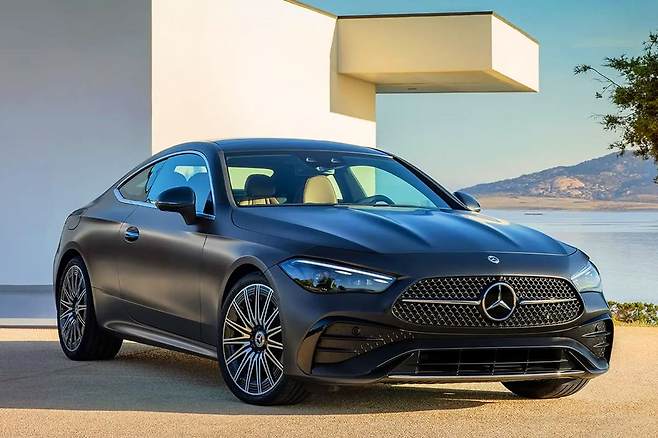 디 올-뉴 메르세데스-벤츠 CLE 200 쿠페