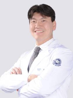 안양윌스기념병원 관절센터 손원수 부병원장(정형외과 전문의)