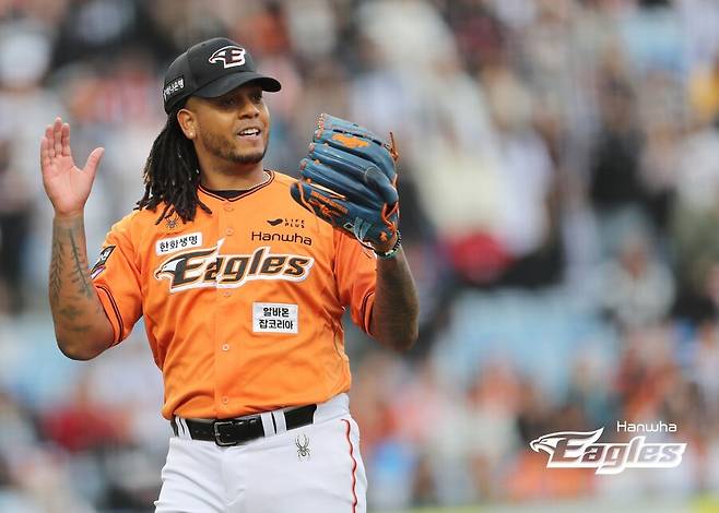 ▲ 한화 이글스 외국인 투수 펠릭스 페냐가 5이닝 2실점을 기록하면서 시즌 2승째를 챙겼다. ⓒ 한화 이글스