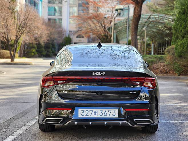 LPG업계가 현재 시범사업을 진행하고 있는 K5 LPG 하이브리드 차량 외관. 김성우 기자