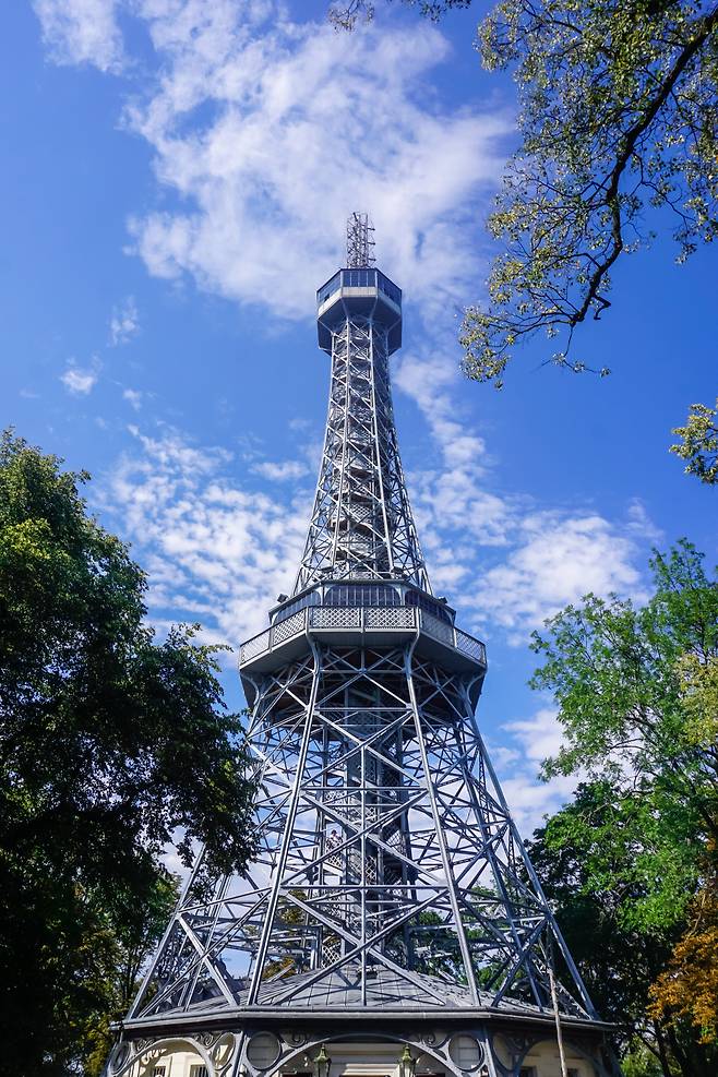 ‘체코의 에펠탑’ 페트린타워