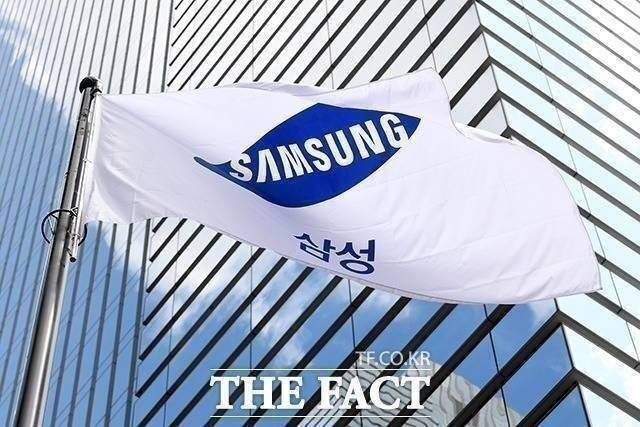 최근 주가가 크게 오른 삼성전자는 3일장에서 전날보다 1.06% 내린 8만4100원에 장을 마쳐 숨을 골랐다. /더팩트 DB