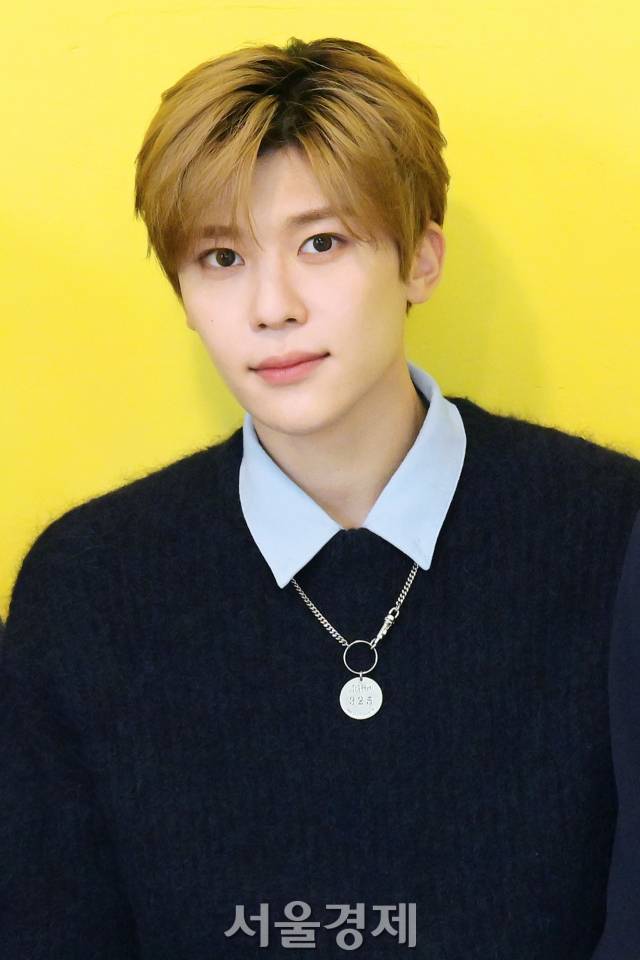 그룹 엔시티 위시(NCT WISH) 시온이 3일 오전 서울 성동구 모처에서 진행된 ‘위시풀 데이(Wishfull DAY)’ 포토콜에서 포즈를 취하고 있다. 김규빈 기자 2024.04.03