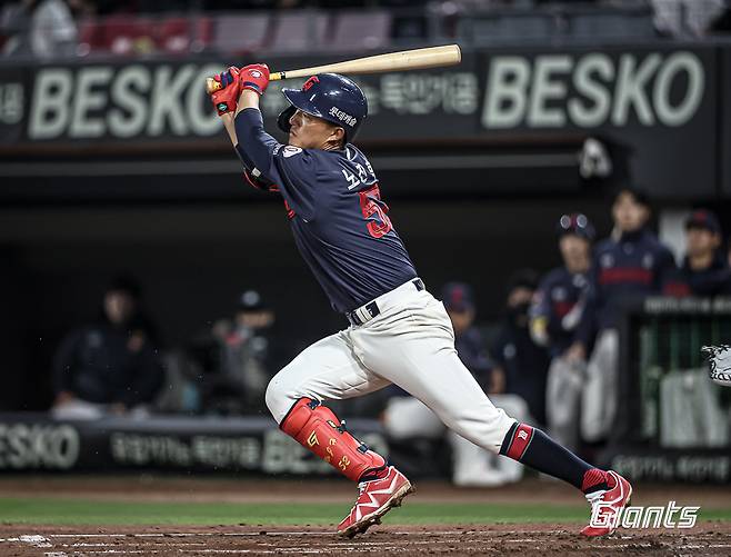 롯데 자이언츠 내야수 노진혁. 2024 시즌 개막 후 극심한 타격 슬럼프를 겪고 있다. 사진 롯데 자이언츠