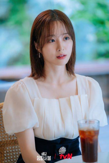 문채원도 정유미도 연상시키는 미모, 배윤경 ⓒ