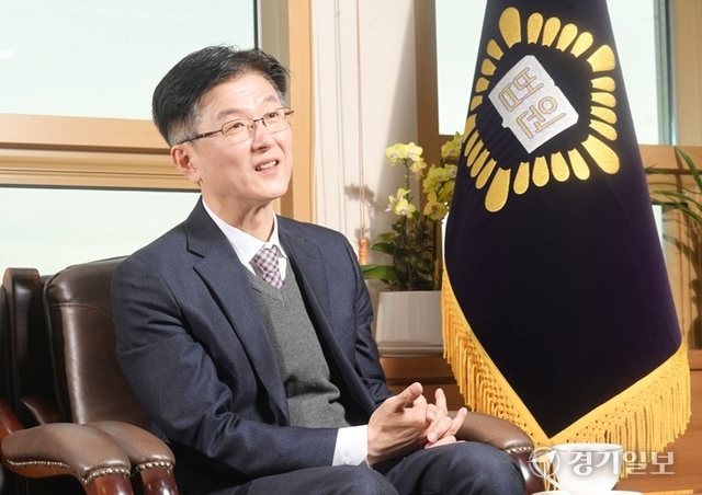 김세윤 수원지방법원장. 조주현기자